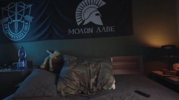 Phil_Chambers  13-10-2021 video bigbutt